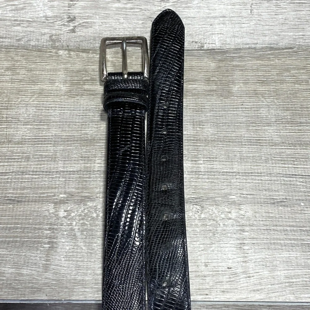 Trafalgar Belt Mens‎ 44 Black Genuine Leather Lizard Embossed Dress Classic